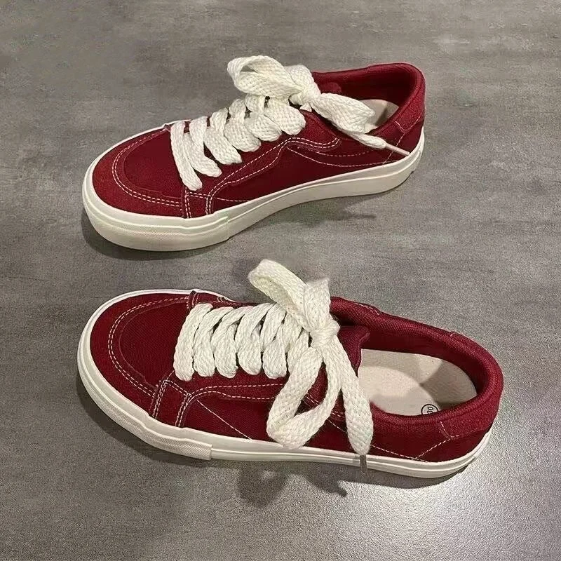 Damen Freizeit Sneakers – Névara