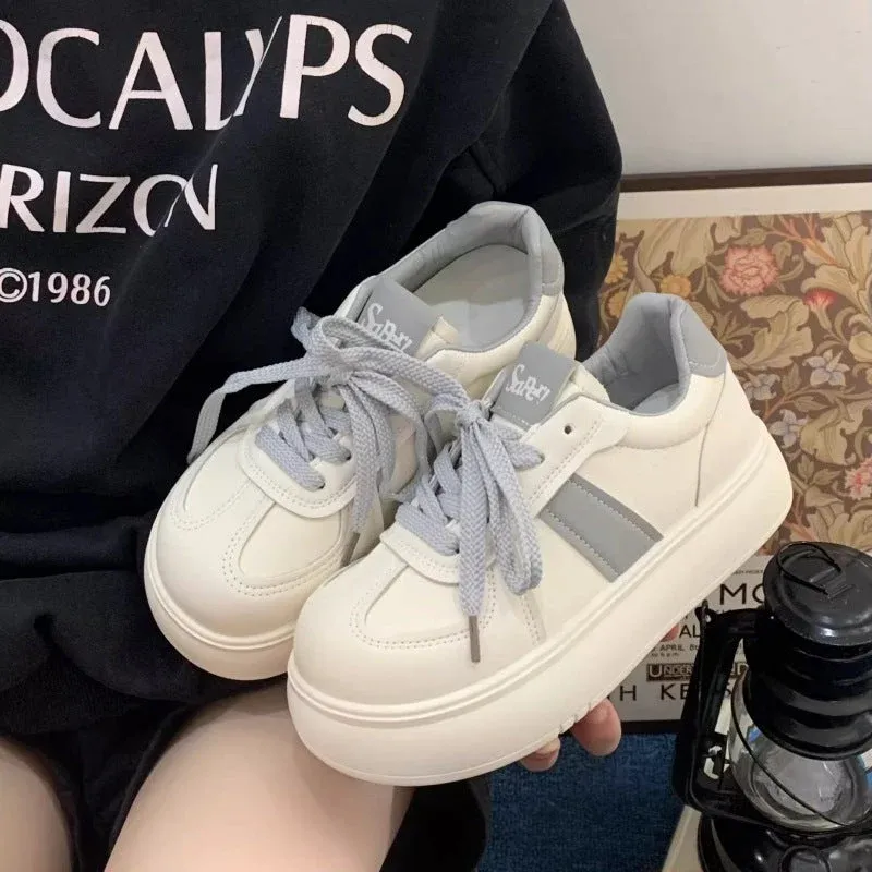 Damen Modische Sneakers – Névara